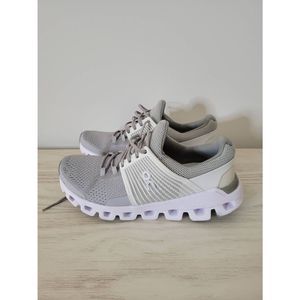 ON RUNNING, WOMEN'S CLOUDSWIFT (GLACIER)
W 6.5, NWOT